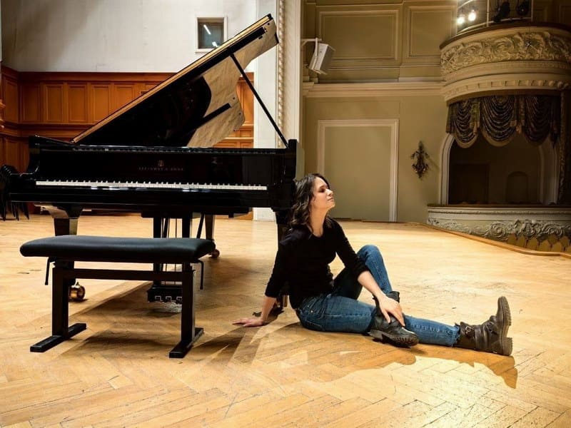 Интервью с пианисткой Мариной Яхлаковой: О музыке, жизни и точности в достижении целей