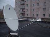 Спутниковые связь, интернет и телевидение.